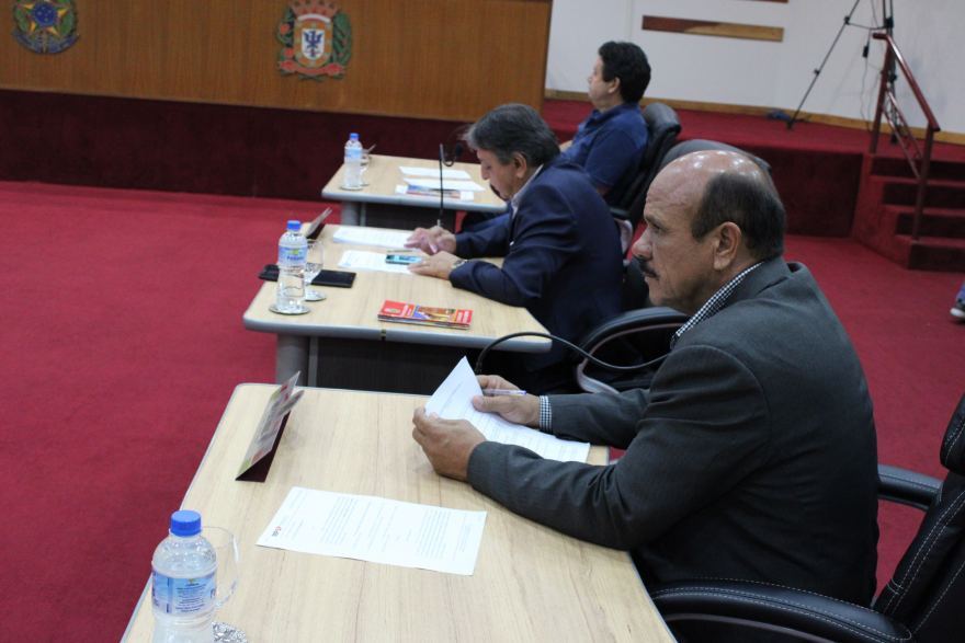 Cinco projetos de lei e um de resolução são aprovados na 87ª sessão