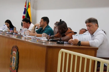 Sessão desta terça (3) decide sobre BNDES, mudança de bairro e projetos sociais