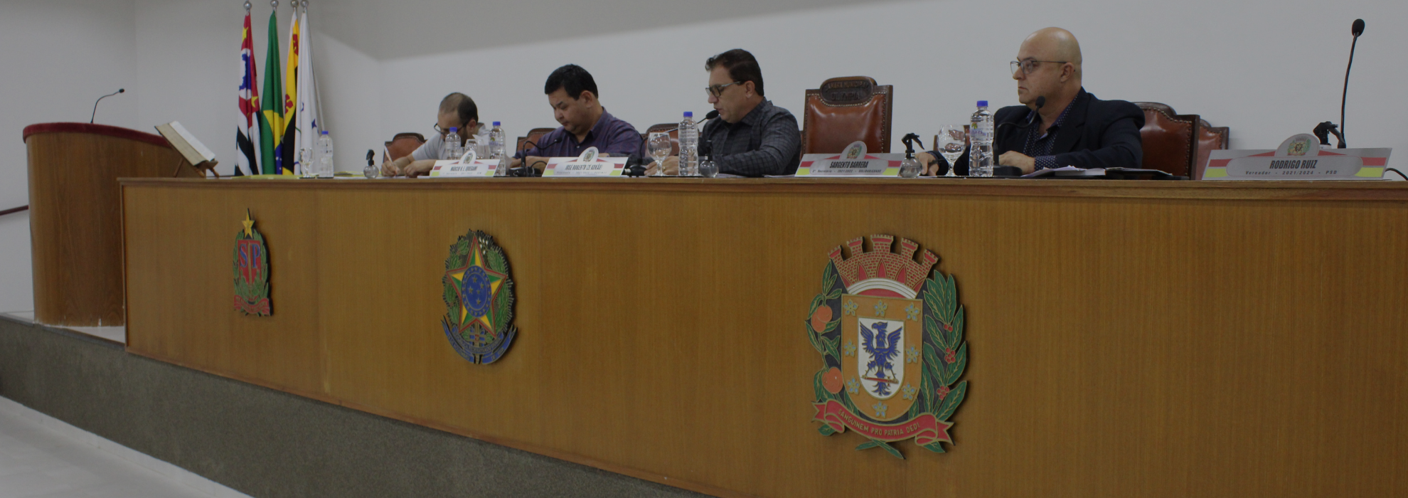 Câmara convida população para entrega da Comenda do Brasão do Centenário e Medalha 