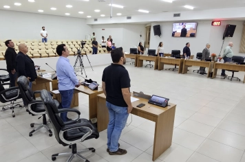 Câmara aprova leis que ampliam políticas para mulheres em Olímpia