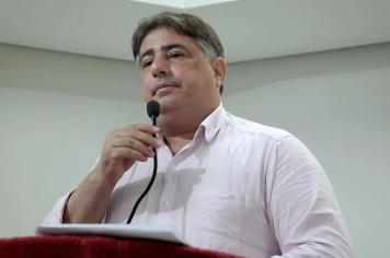 Vereadores defendem projeto de equoterapia após denúncia interromper atendimento