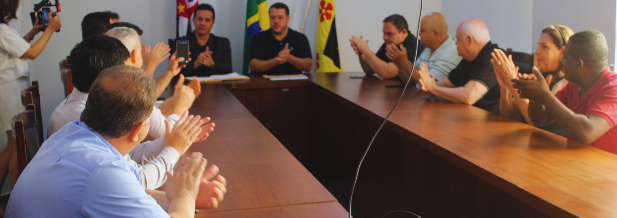 Câmara Municipal empossa Sandro Pires como vereador nesta quarta-feira