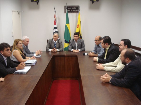 Caos na telefonia celular foi amplamente discutido em Sessão Técnica