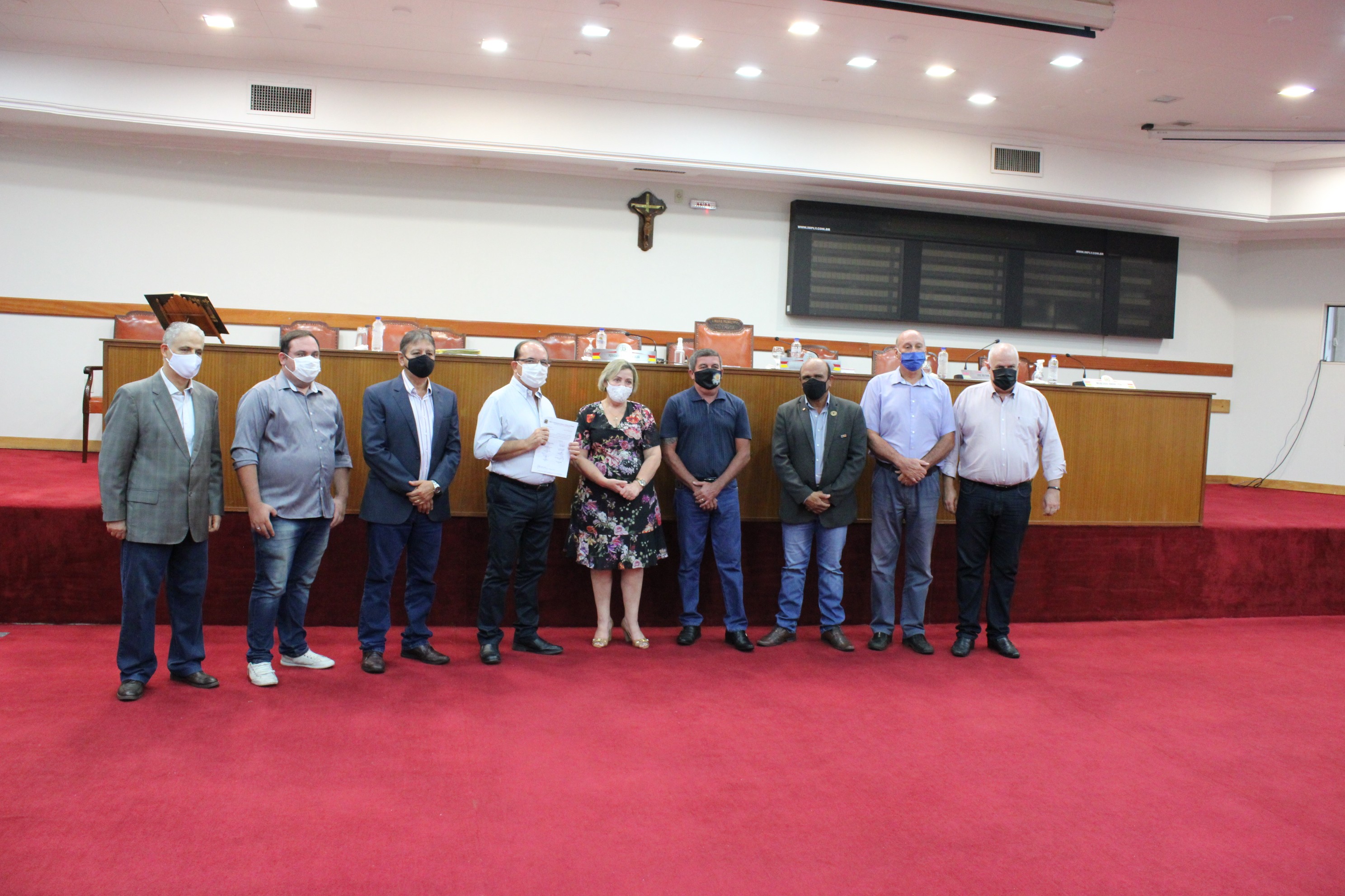 Câmara devolve duodécimo de 2 milhões à Prefeitura e aprova 19 projetos de lei na última sessão ordinária de 2020