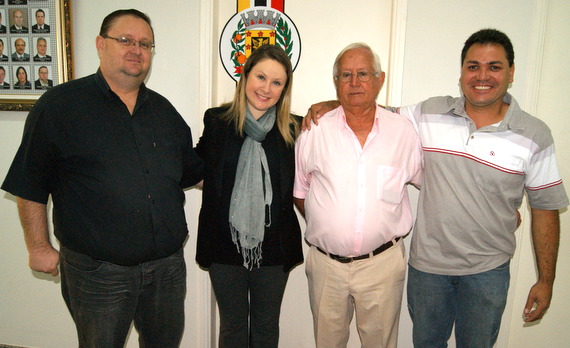 Jesus Ferezin recepciona a Deputada Vanessa Damo, que apresenta suas conquistas