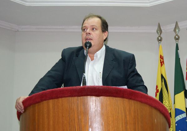 Vereador Paulo Poleselli indica programa contra o desemprego