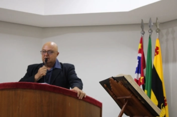 Câmara entrega comendas e medalhas em sessão solene nesta segunda (15)