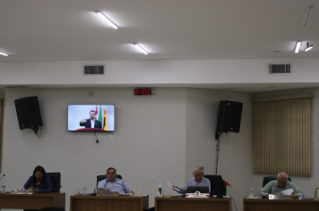 Câmara de Olímpia fecha semestre com 1,6 mil proposições dos 13 vereadores