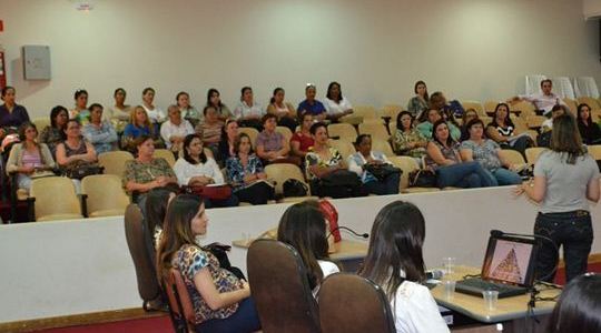 A Câmara completa mais um curso dentro do programa em que acolhe atividades de melhoria