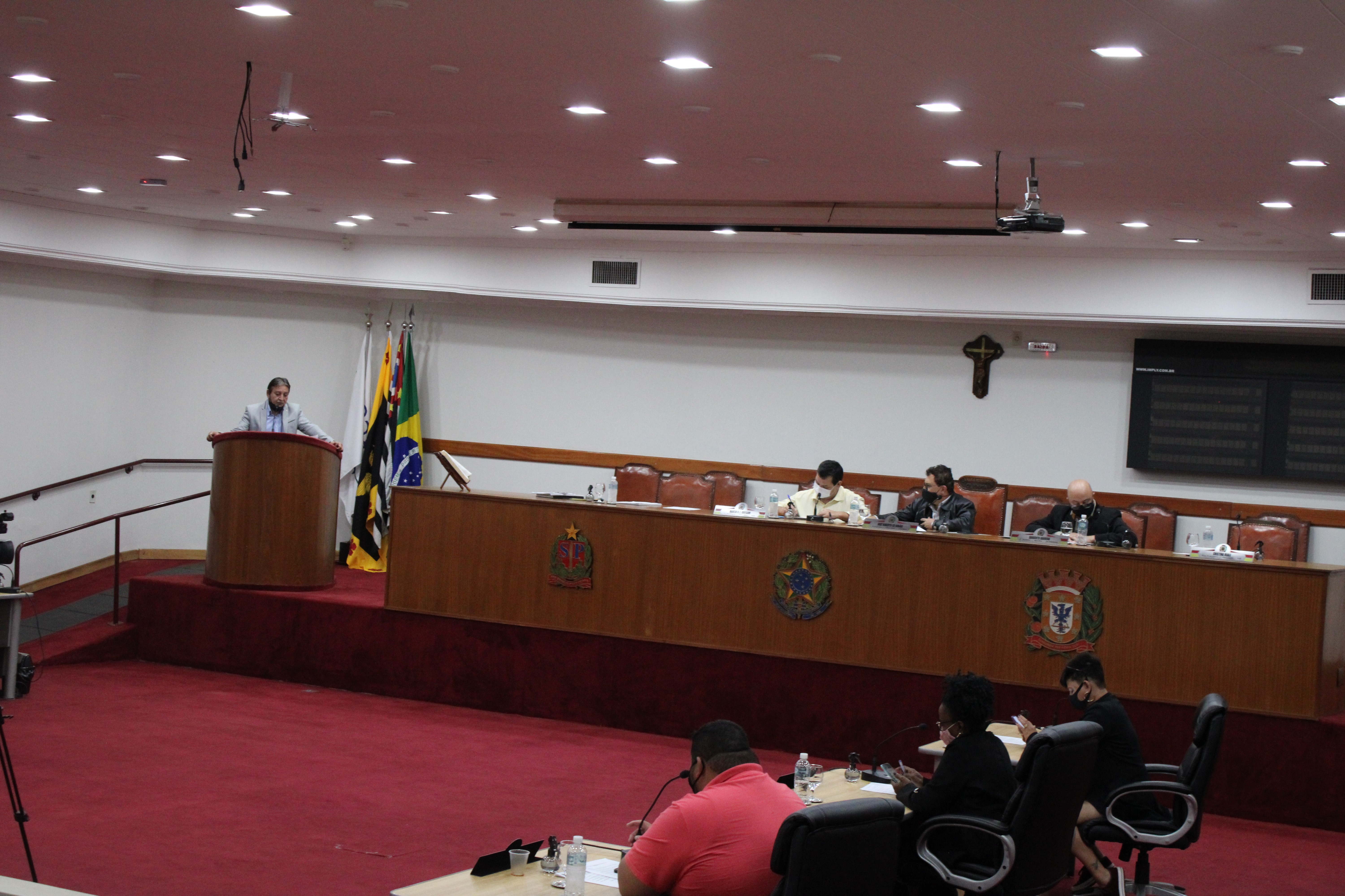 Câmara aprova lei de regulamentação do guia turístico no município de Olímpia