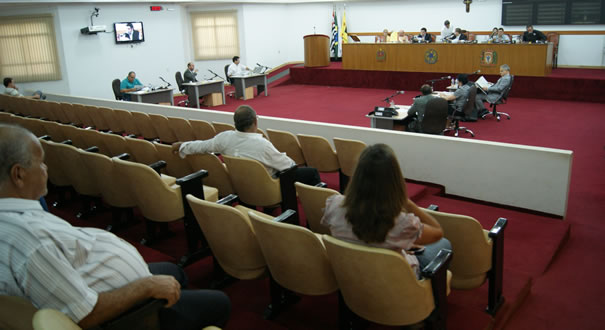 Primeira Sessão Ordinária tem os dois Projetos retirados da Ordem do Dia