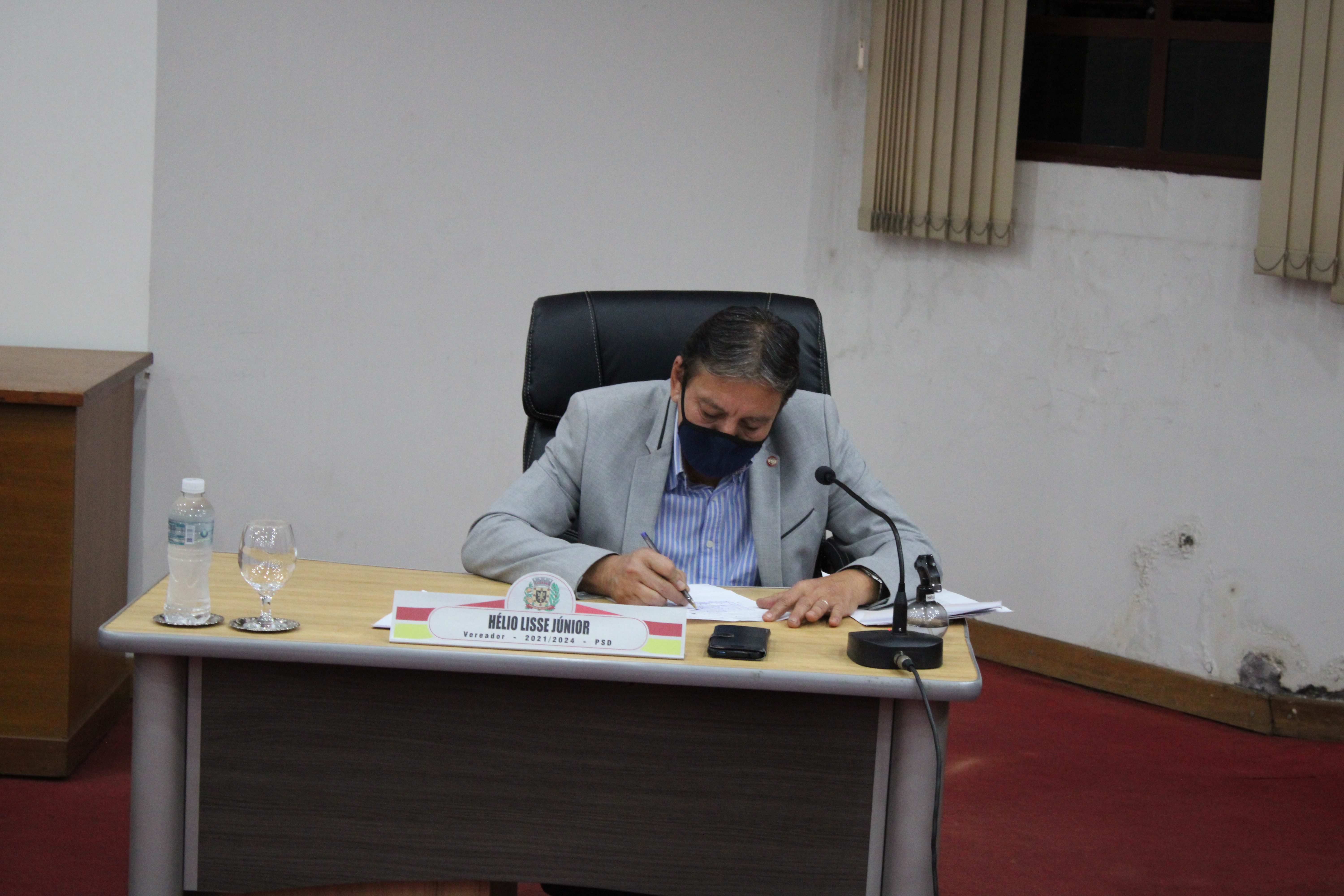 Em reunião com entidade Renascer , Hélio Lisse tenta retomada das atividades de reciclagem no município