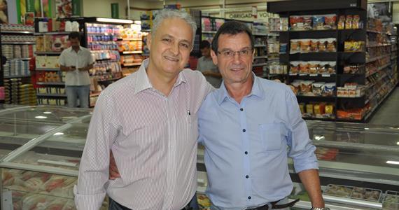 Presidente Luiz Salata com Vereadores prestigiam inauguração Rouxinol Supermercados