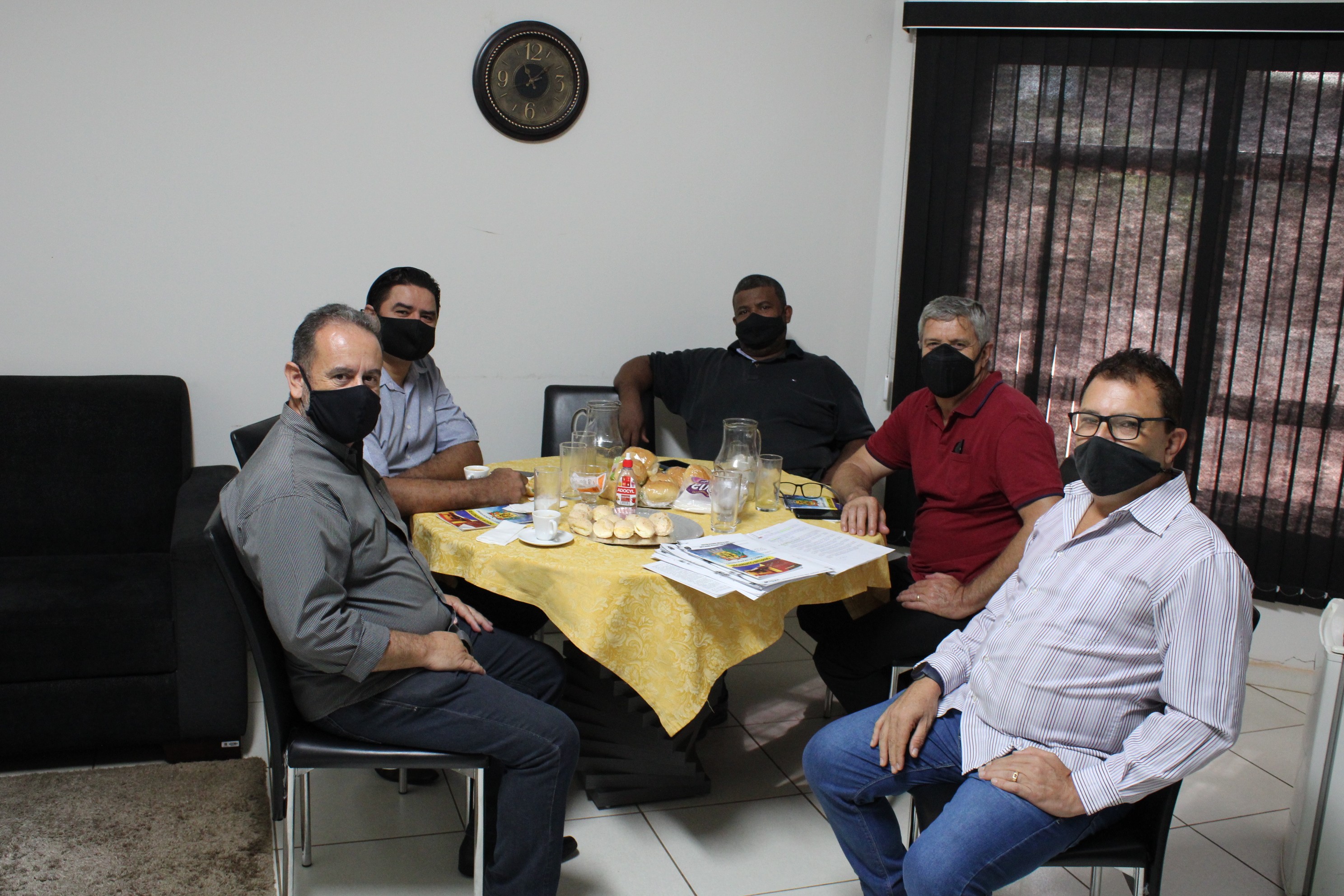 Câmara recebe representantes do Conselho de Pastores de Olímpia