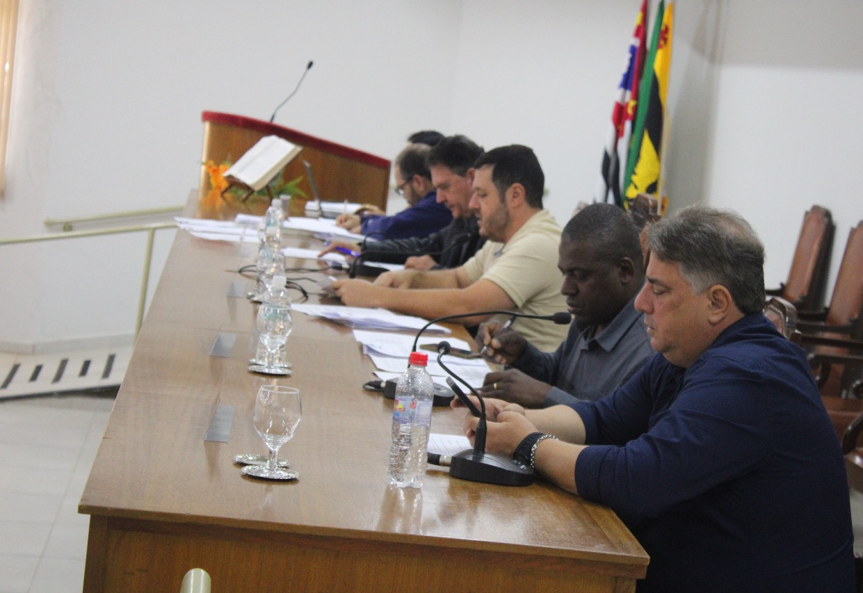 Câmara aprova contratação de R$ 63 milhões em crédito com a Caixa com ressalvas