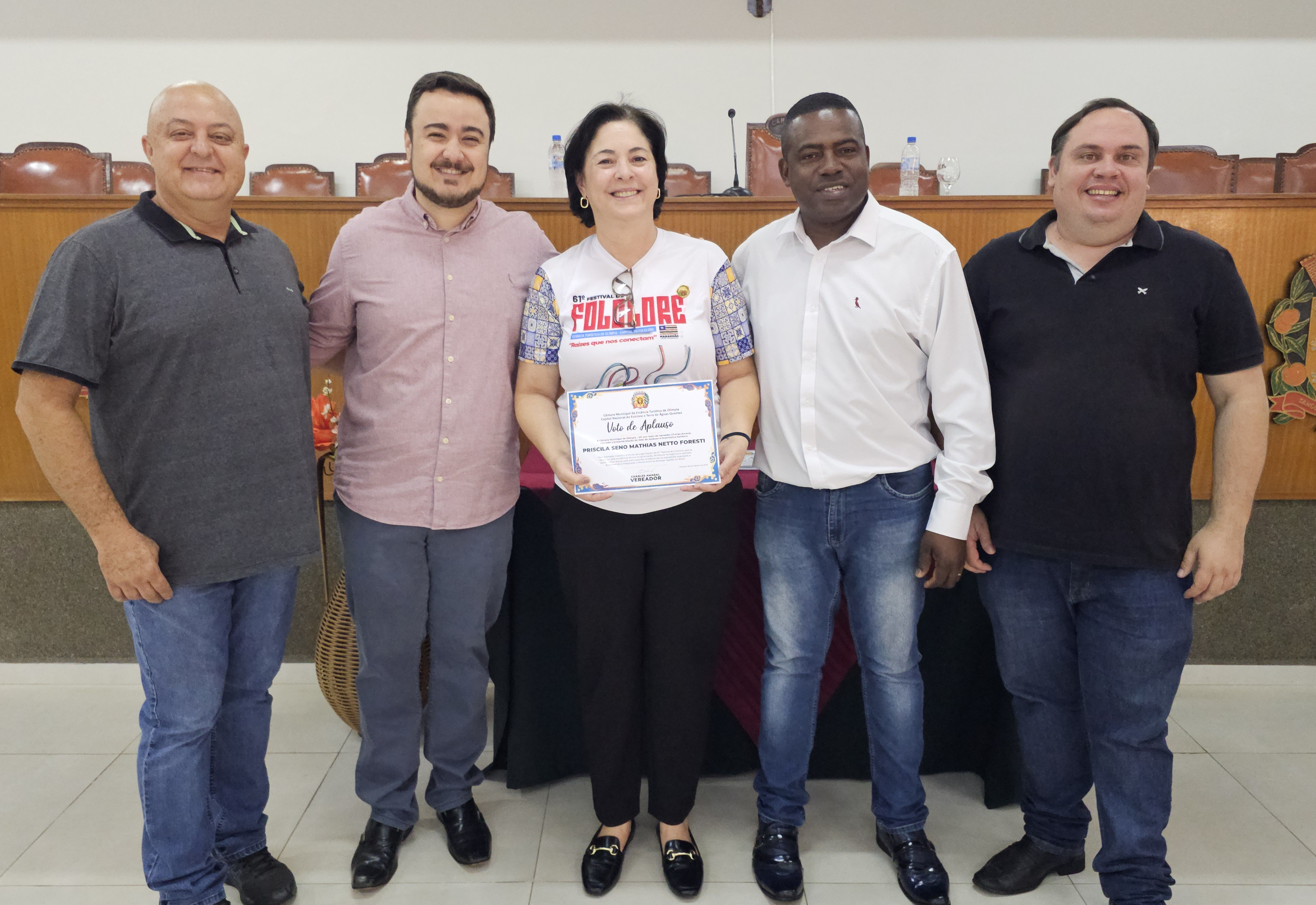 Câmara homenageia equipe da Cultura pelo 61º Festival do Folclore