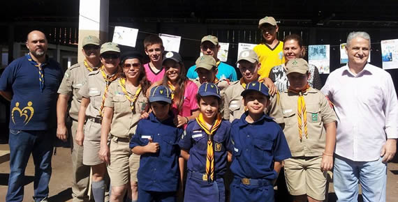 Salata prestigia a abertura da Semana do Meio Ambiente na Escola Anita Costa