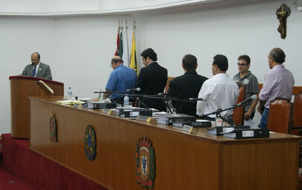 Sessão aprova três Projetos de homenagens e três do Executivo