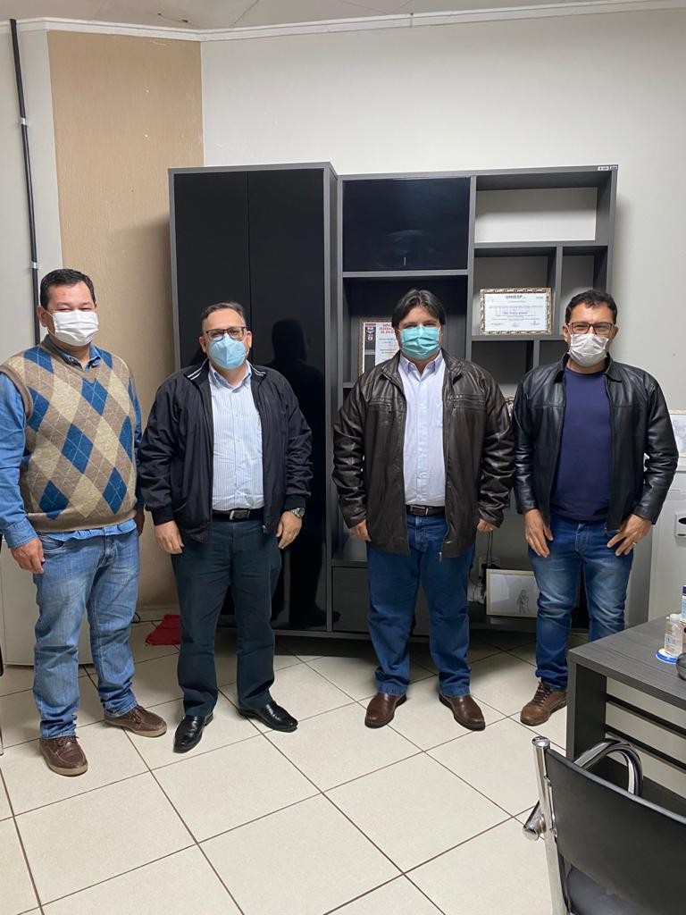 Presidente da OAB em Olímpia e oficial do Cartório visitam a Casa de Leis