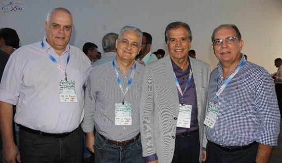 Numa atividade incansável, presidente Salata se faz presente na cerimônia do fim da colheita do grupo Tereos