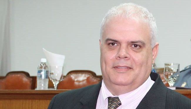 Câmara firma contrato com Fundação Vunesp para fazer concurso público este ano