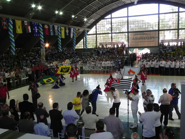 Abertura do 16º Jogos Regionais do Idoso em Olímpia recebe a primeira dama do estado Lu Alckmin