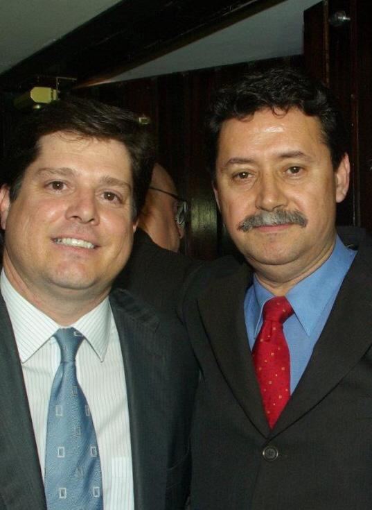 MAGALHÃES CONQUISTA 100 MIL REAIS PARA A SANTA CASA