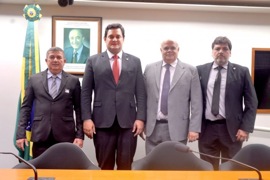 Em visita à Brasilia , vereadores buscam recursos para a cidade