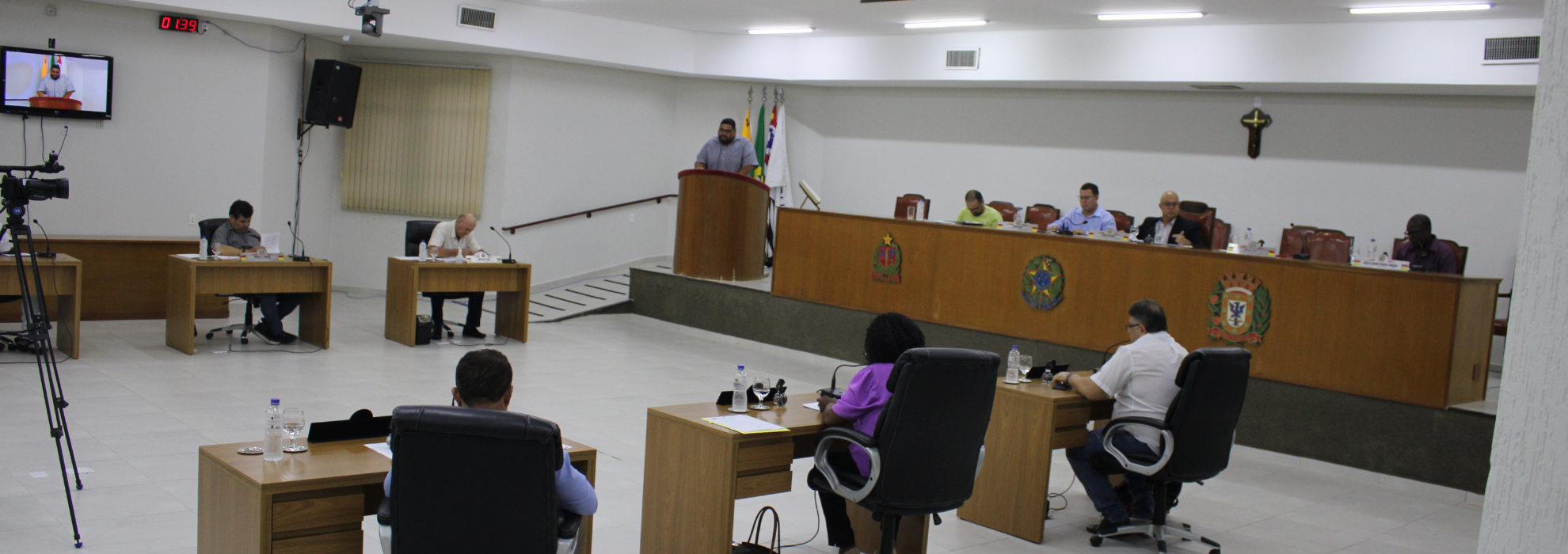 Câmara aprova aumento de vagas de custeio de transporte de estudantes universitários