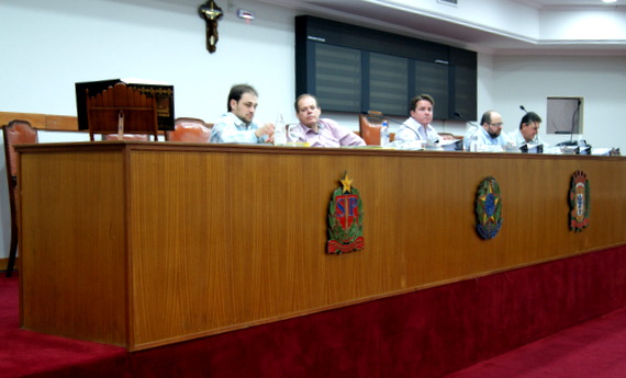 49ª Sessão Ordinária tem onze aprovações por unanimidade e um projeto adiado