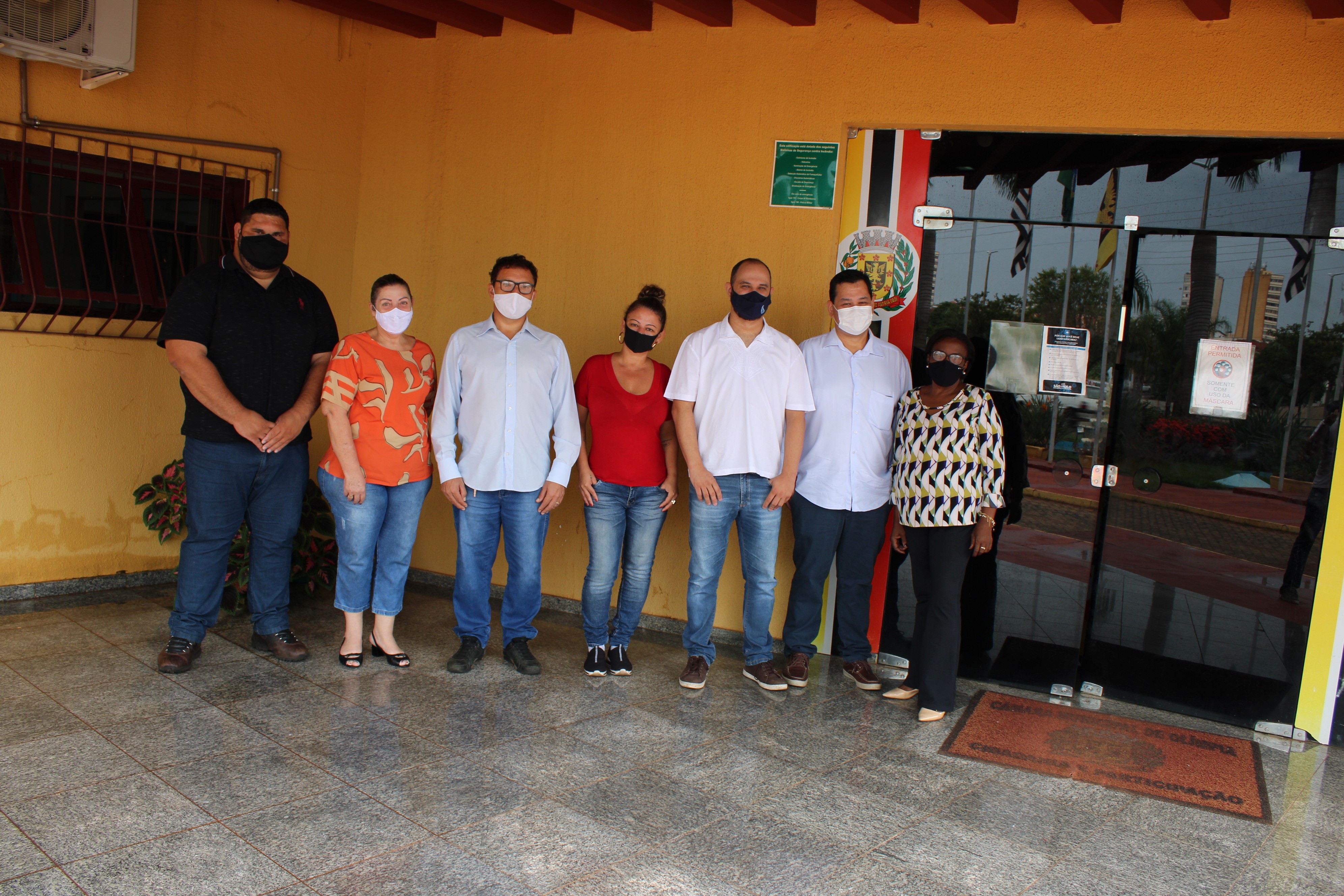 Câmara recebe o intérprete e tradutor de libras que colaborará nas sessões legislativas