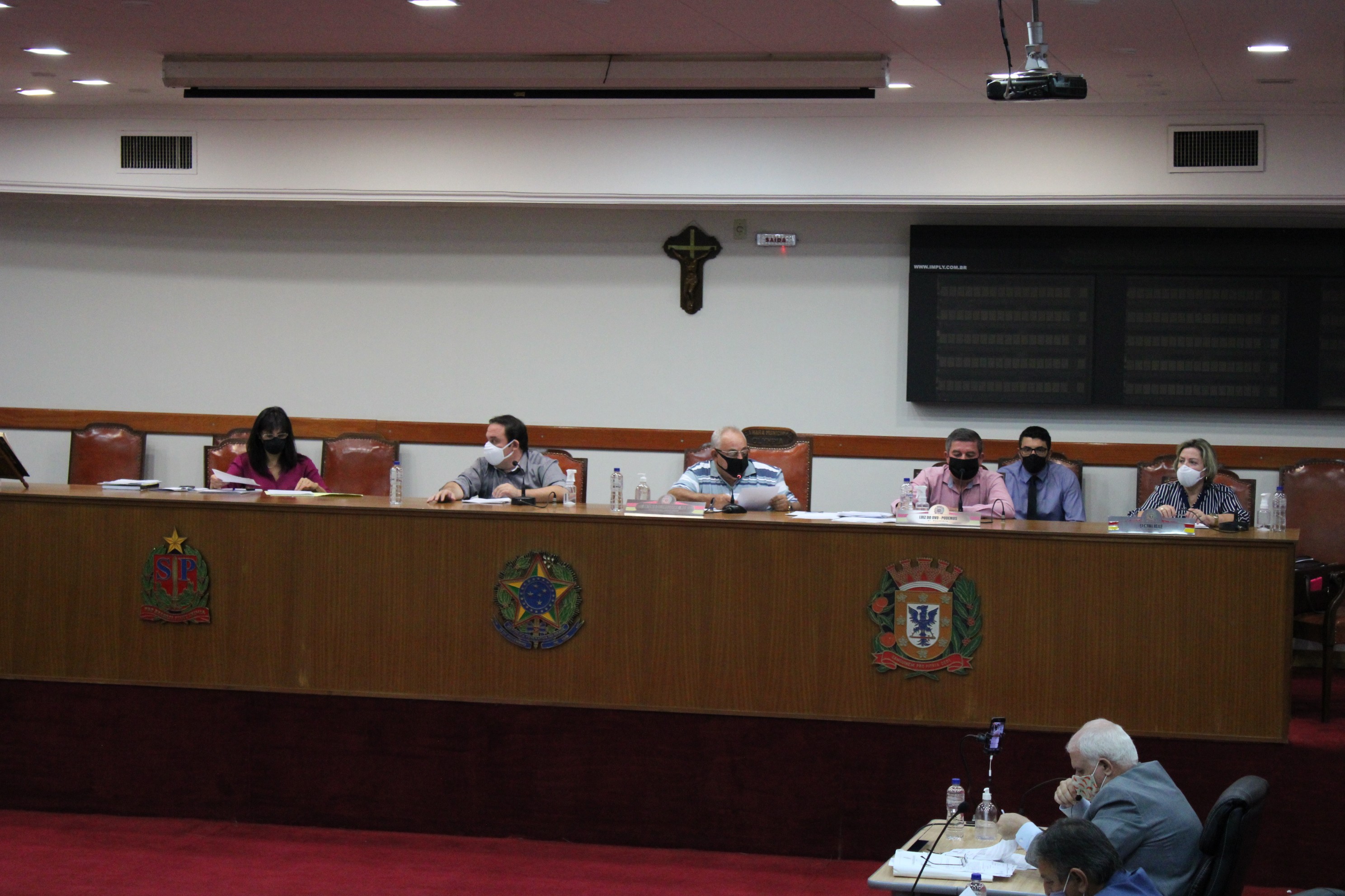 Por conta de aumento dos casos de covid-19 no município, Câmara suspende expediente legislativo dos dias 22 a 26 de julho