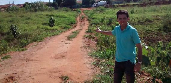 Vereador Marco Santos busca abertura de rua para melhor acesso entre os Bairros Harmonia e Campo Belo
